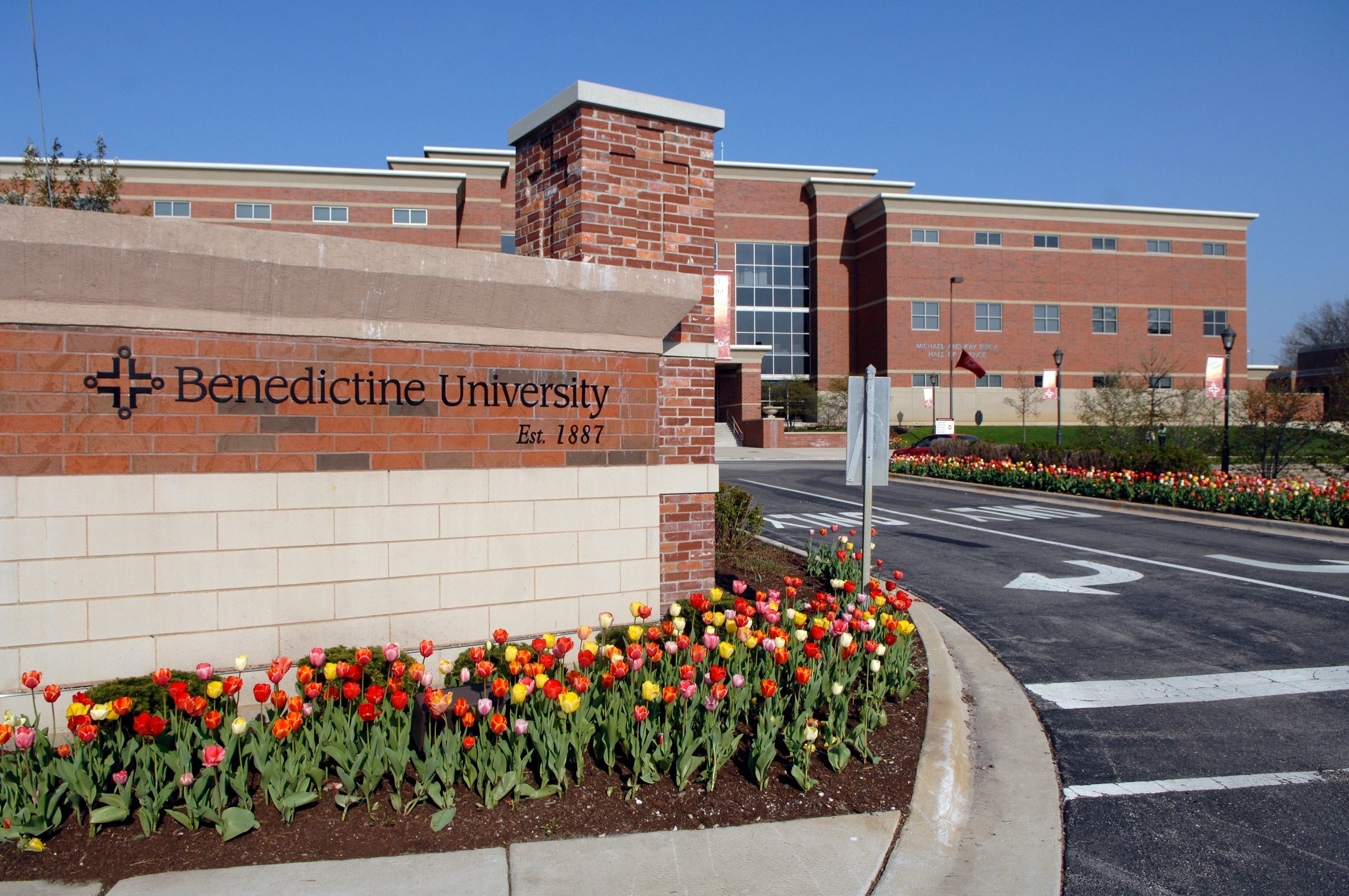 NUTRITION AND DIETETICS AT BENEDICTINE UNIVERSITY (IL)